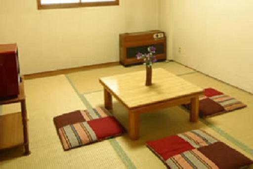 Pension Belleneige Hakuba Ruang foto